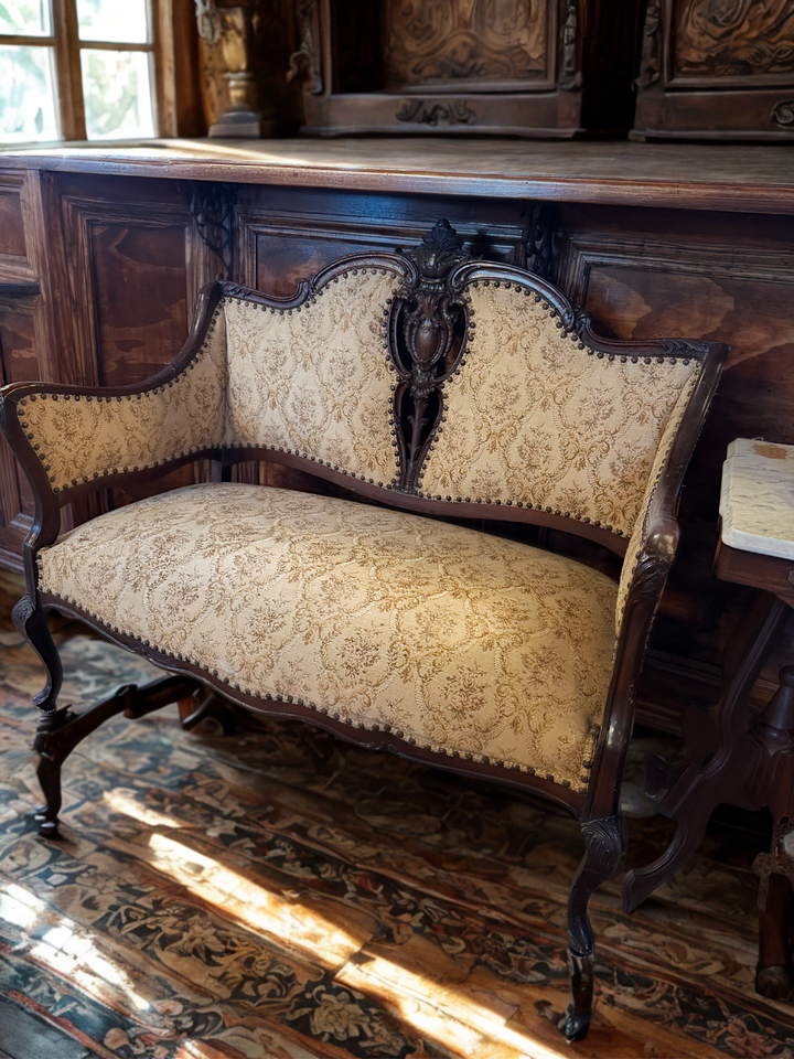 French Carved Mahogany Settee
