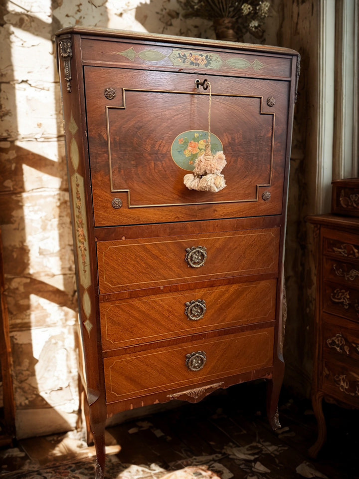 Secretary Desk Drop Front/French Writing Desk Dresser